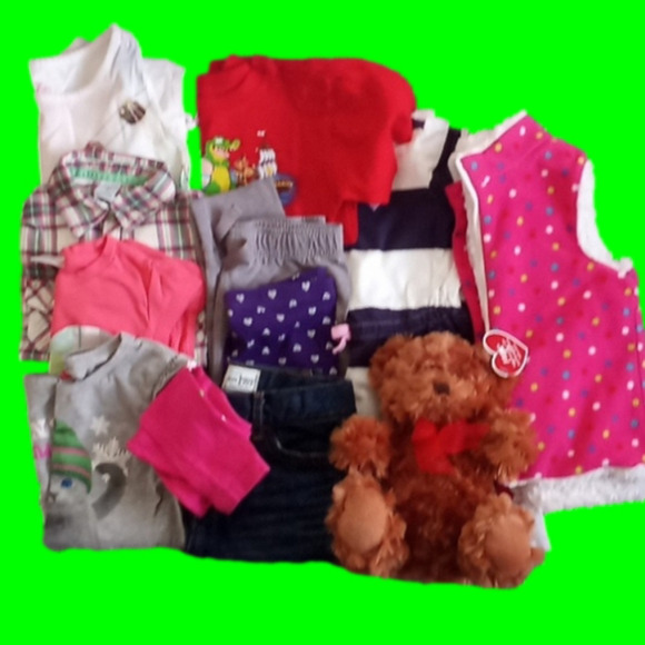Clearance.. Girls 11 pc Bundle 4+4T - Picture 1 of 14